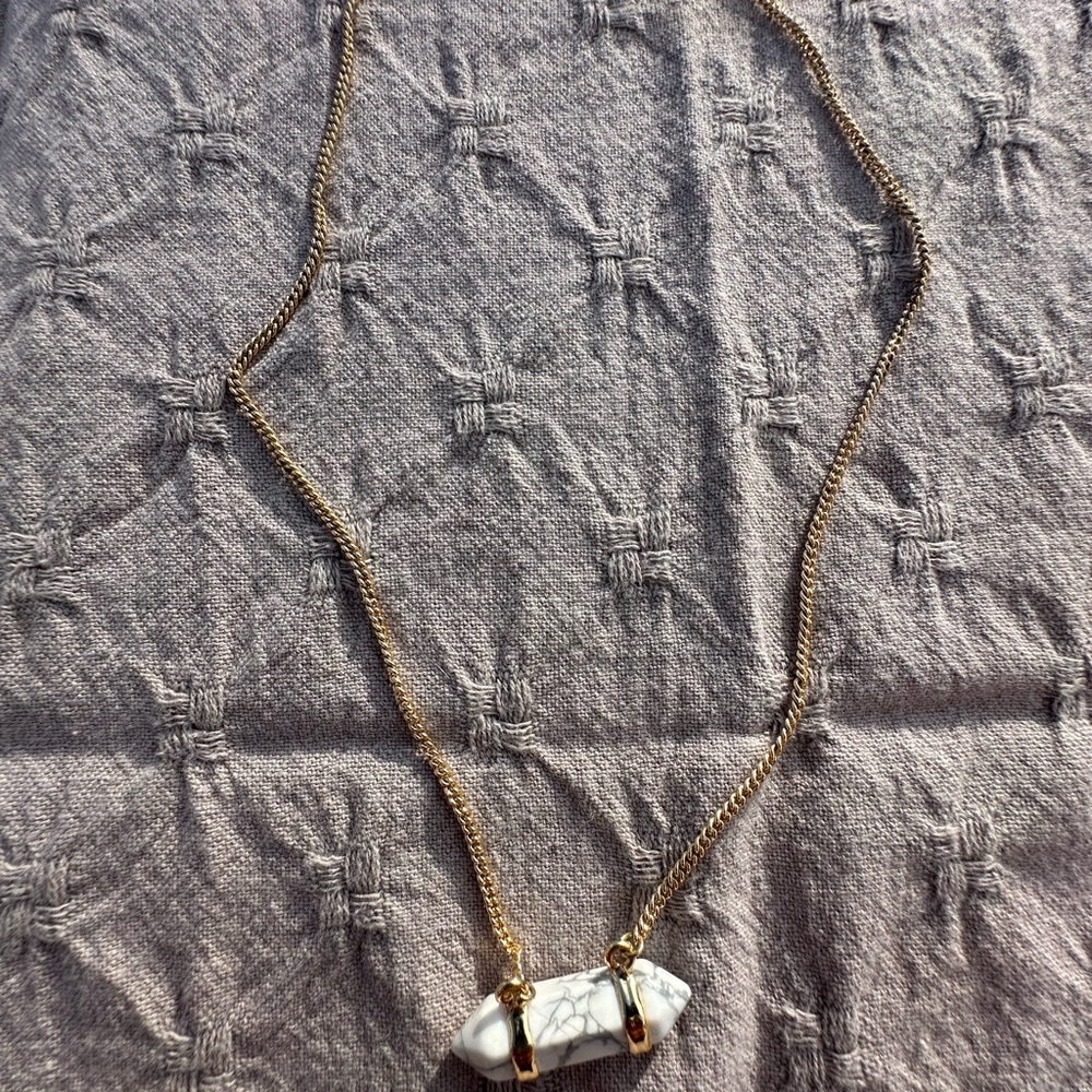 Park Lane Gold and White Pendant Necklace